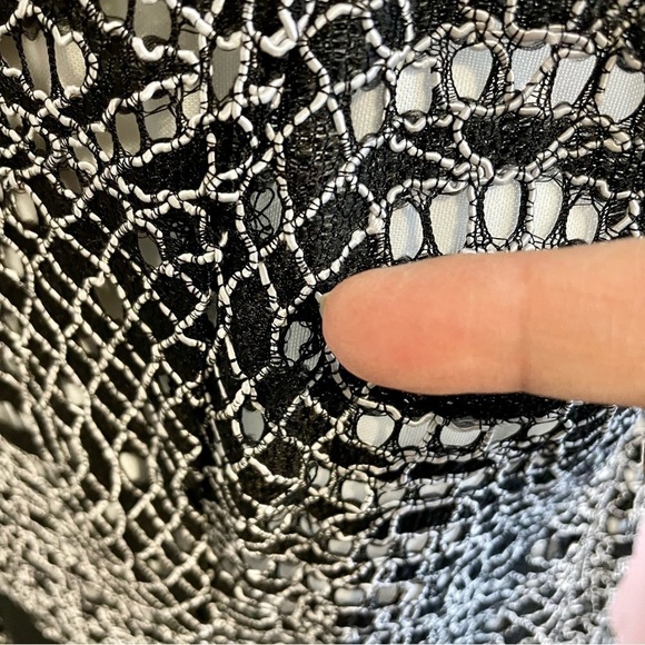 Chico's Sleeveless Black Lace Fit and Flare Knee Length Dress Size 1 Medium 8 - Picture 10 of 12